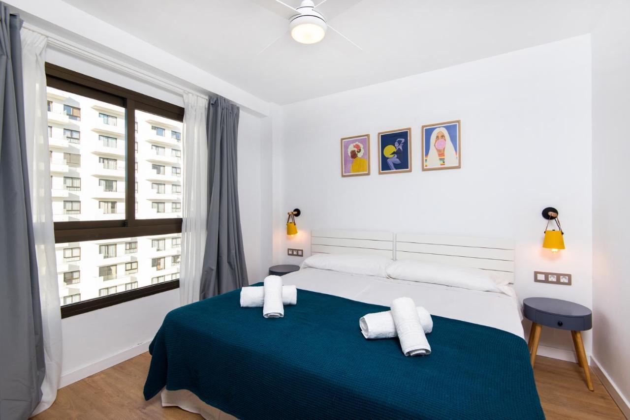 Aloha Puerto Private Apartment 1St Line Carihuela Beach Torremolinos Exterior photo