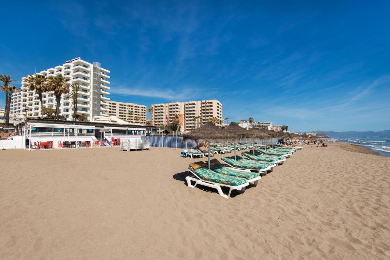 Aloha Puerto Private Apartment 1St Line Carihuela Beach Torremolinos Exterior photo