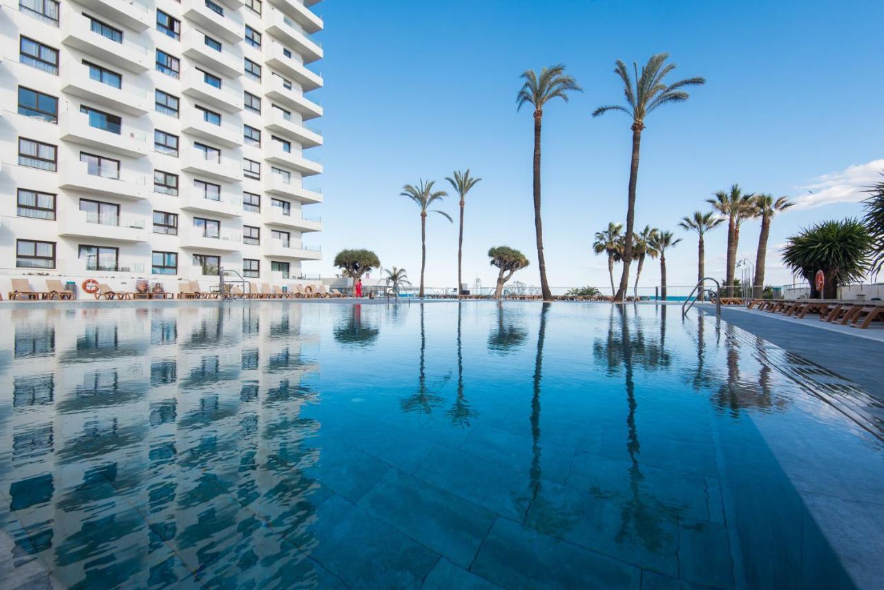 Aloha Puerto Private Apartment 1St Line Carihuela Beach Torremolinos Exterior photo